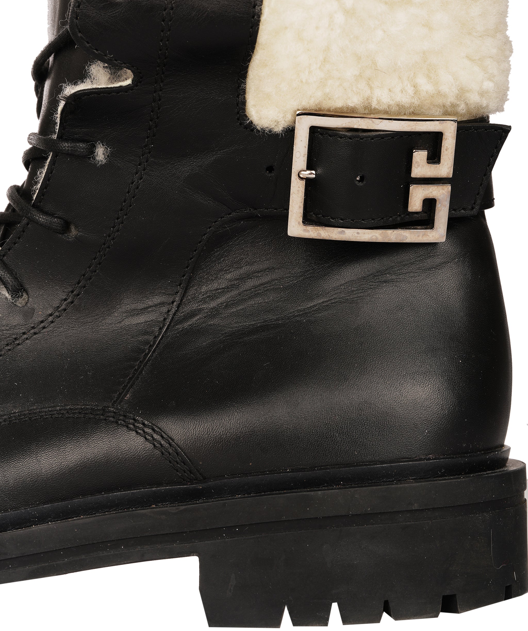 Givenchy - fur ankle boots  ALC4282