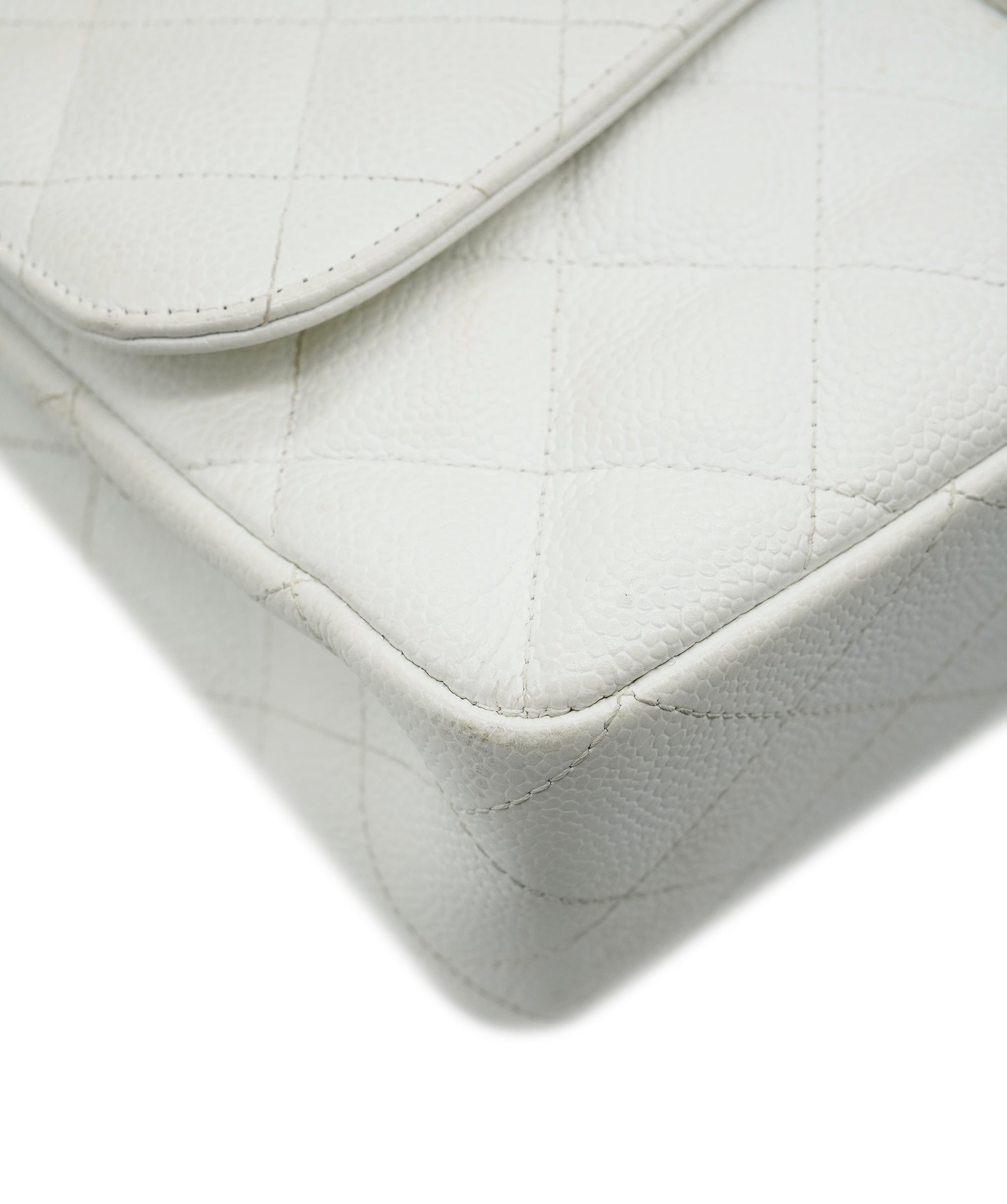 Chanel Maxi White Caviar With SHW Bag  ALC3564