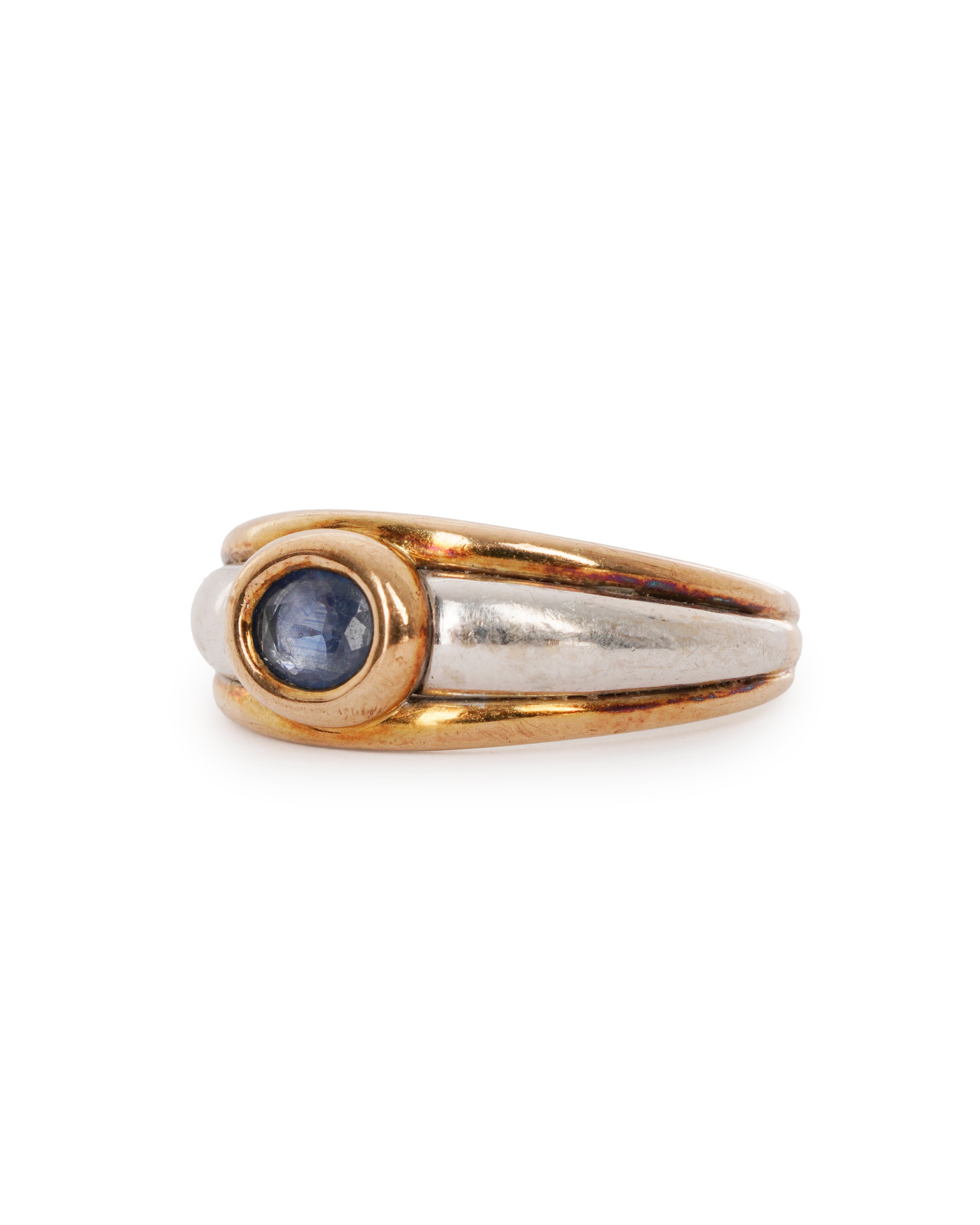 9 ct gold two tone sapphire ring  ALTC0495