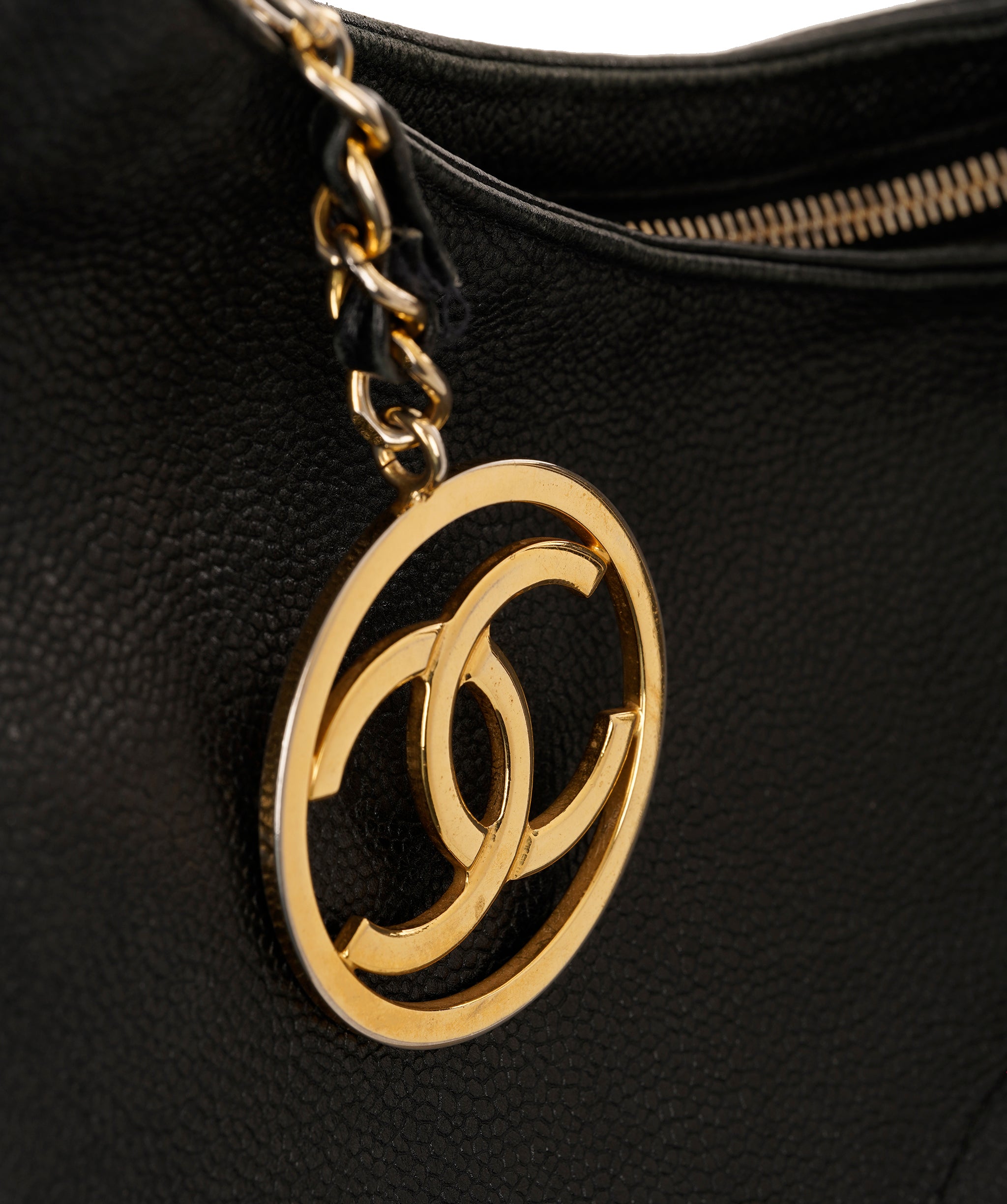 Chanel Caviar 31 Hobo - BLACK ALC4160