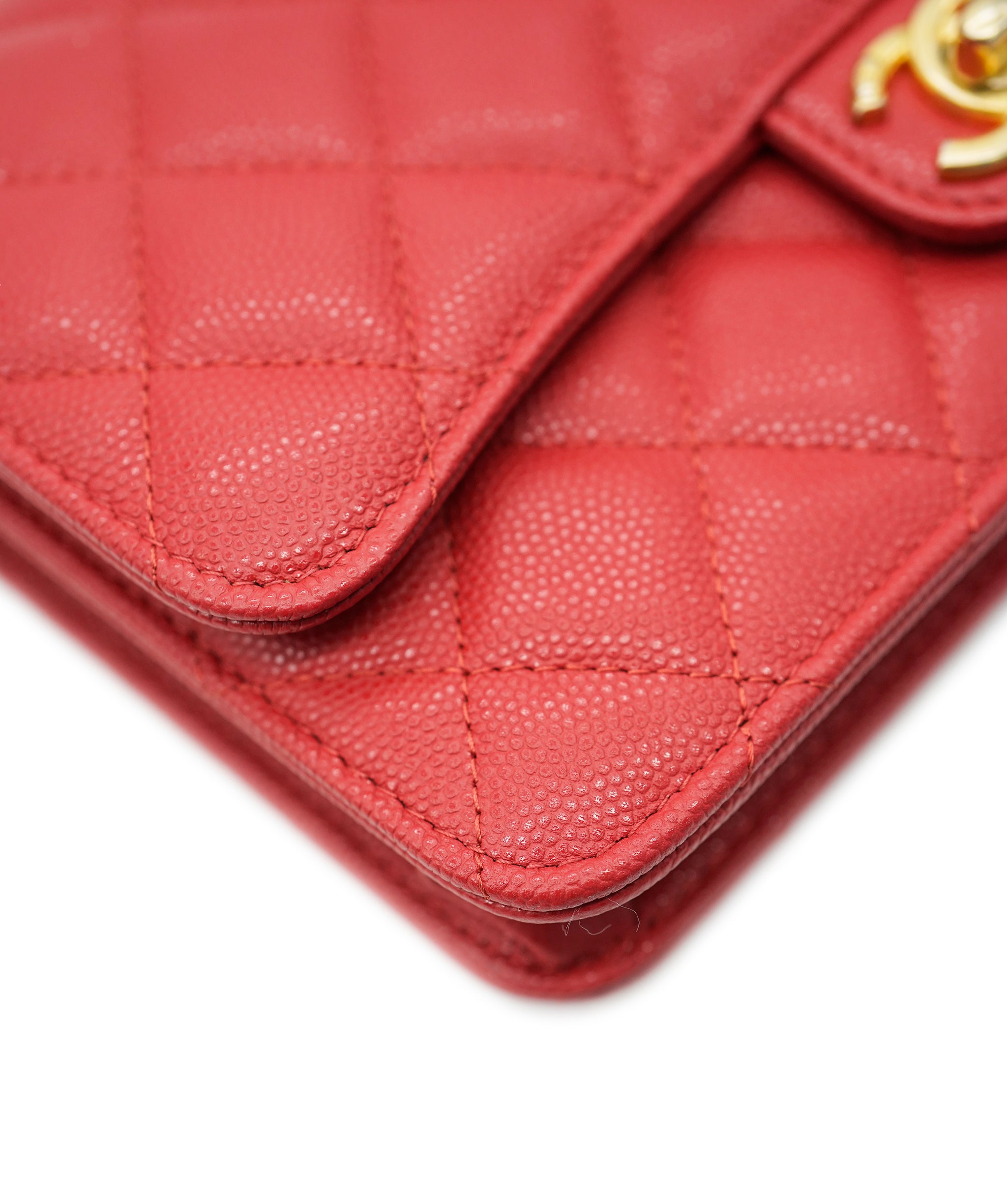 Chanel Red Caviar Top Handle Crossbody Bag  ALC1900