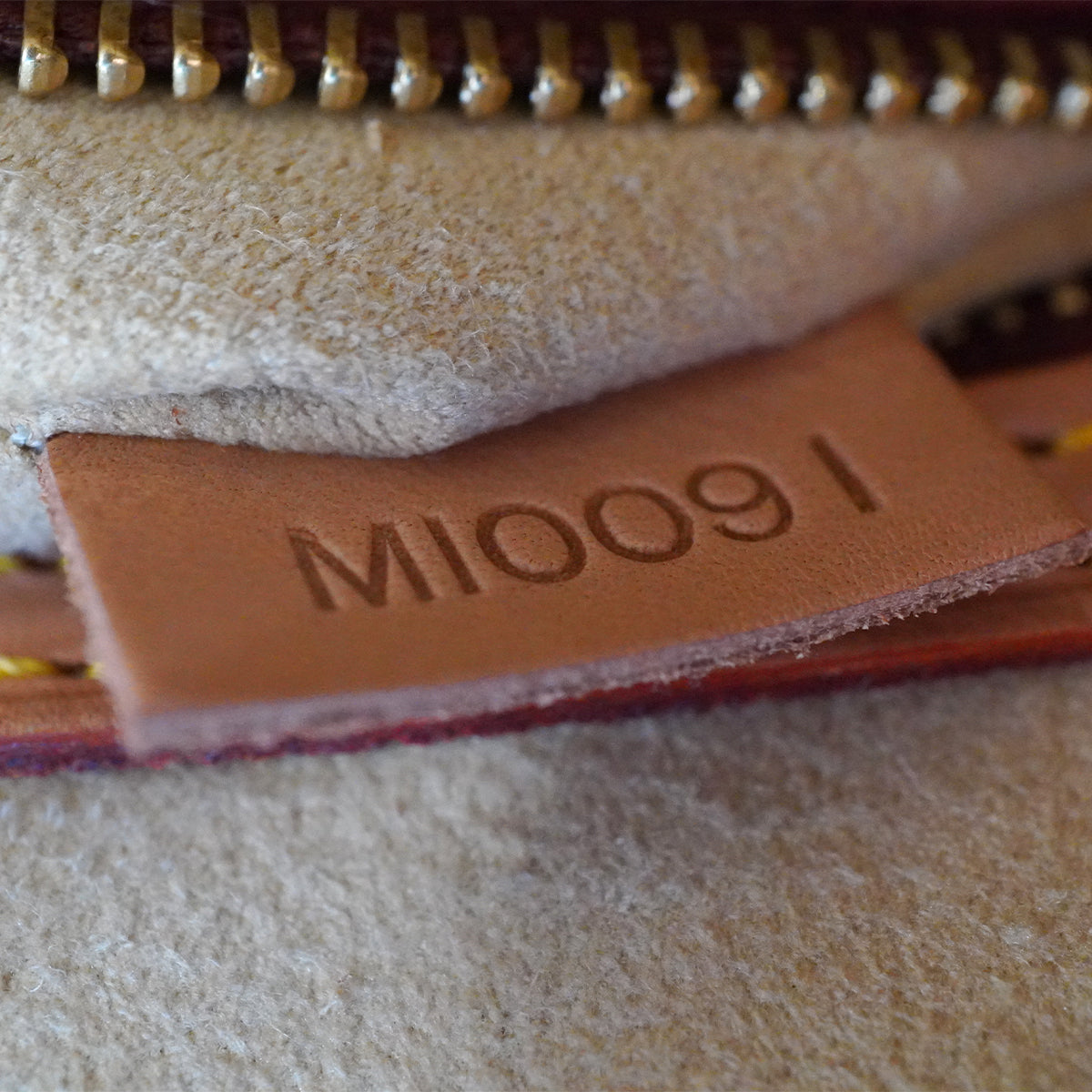 LOUIS VUITTON MONOGRAM LOOPING MM SHOULDER BAG BROWN M51146 90327603