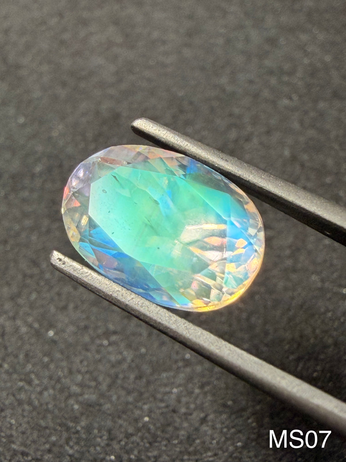 3.91ct Madagascar Rainbow Moonstone Cut Stone MS07