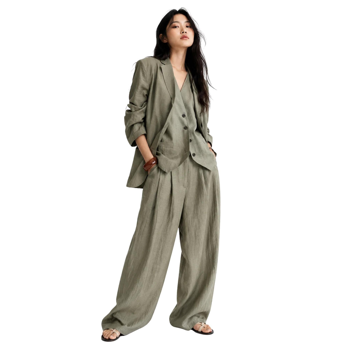 OVERSIZED THREE-PIECE SET تعيين (BLAZER & VEST & PANTS) “GYEONGBOK”