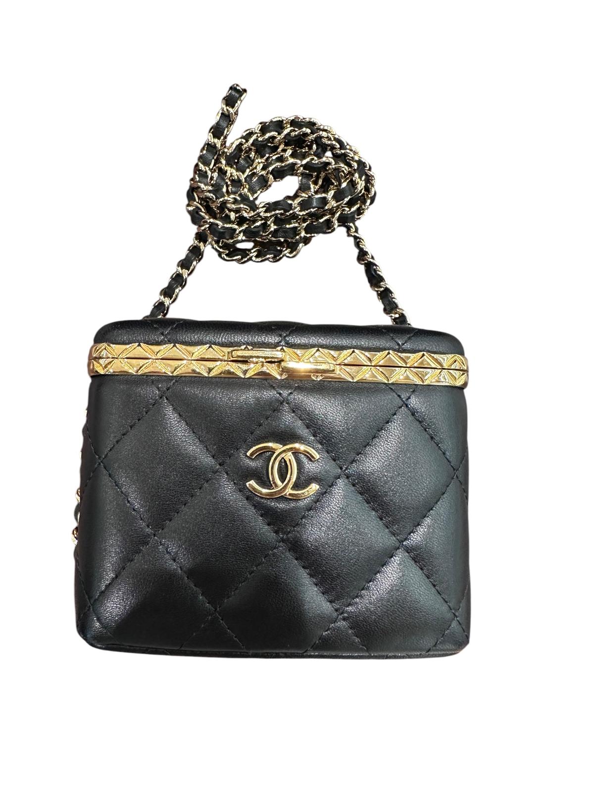 Chanel Vanity with Kisslock Black