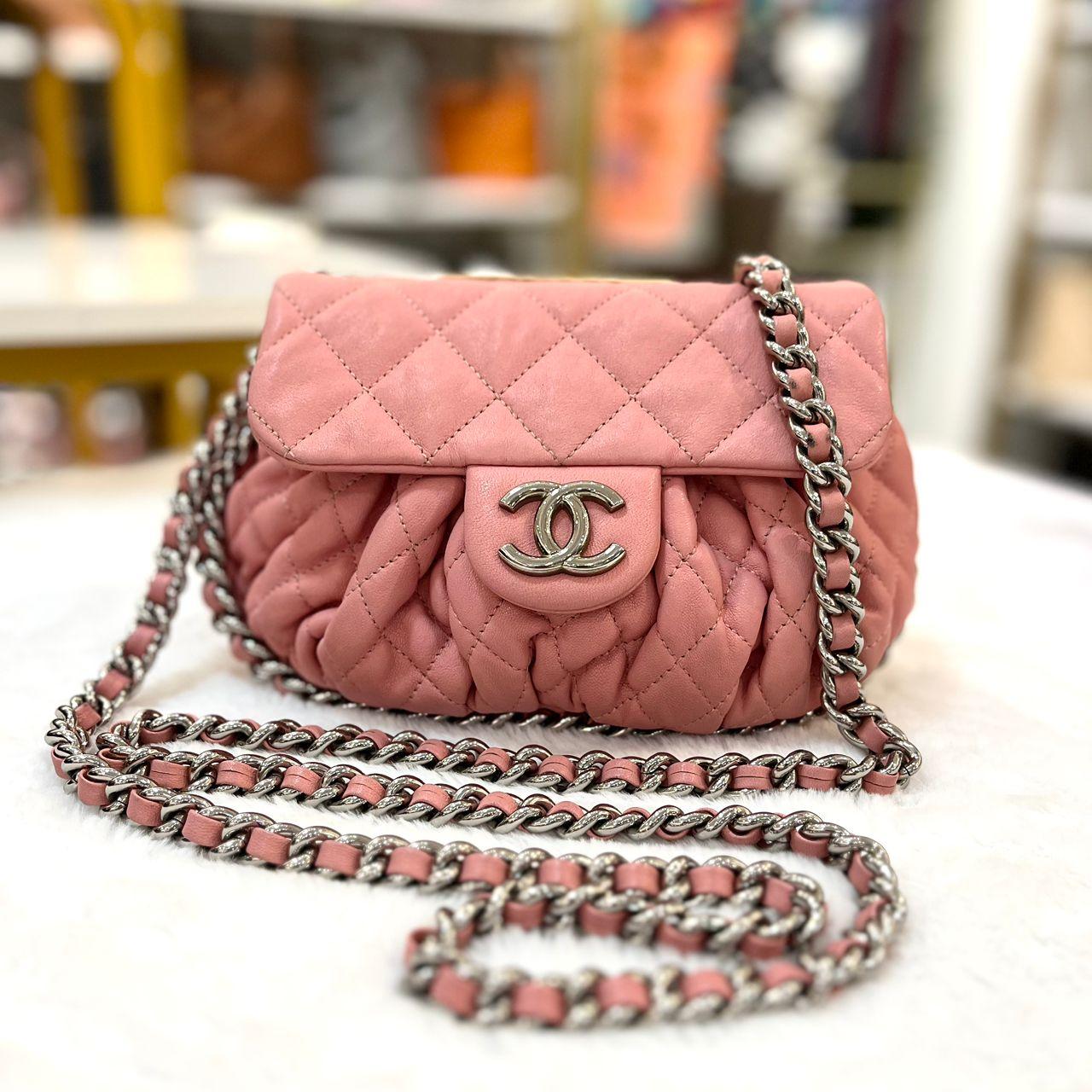 CHANEL PINK CALFSKIN CHAIN AROUND MESSENGER CROSSBODY BAG IN SHW SYCHB1432