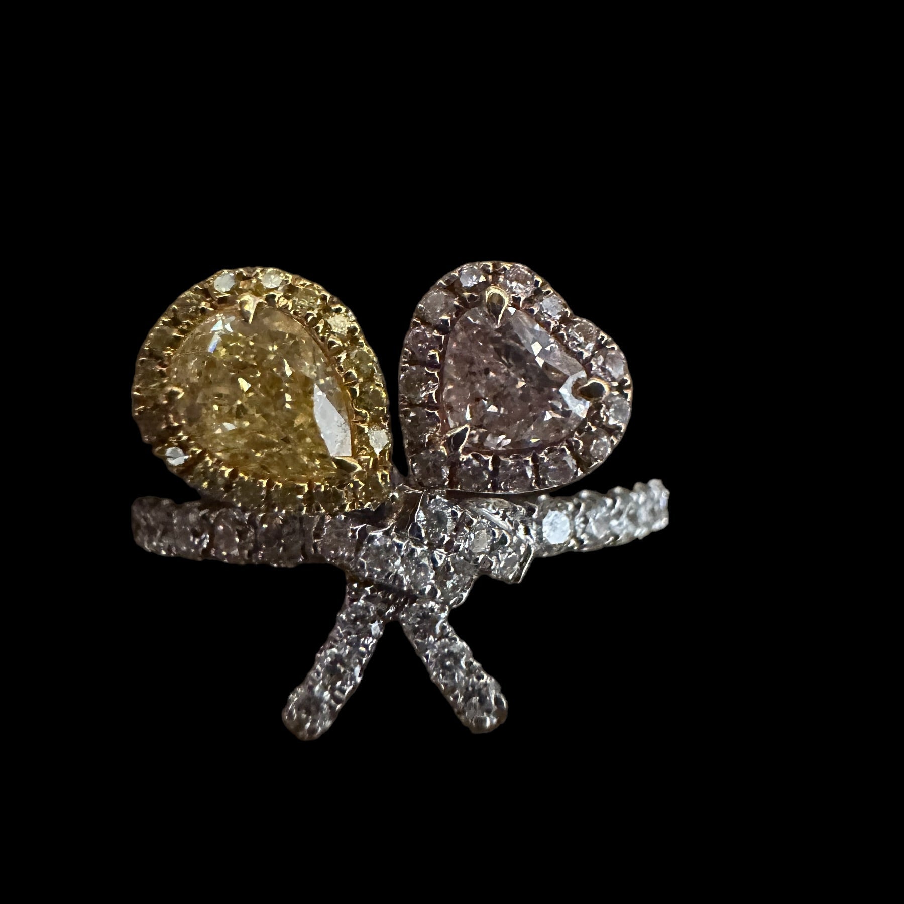 0.27ct Pink, 0.22ct Yellow & 0.33ct White Diamond Ring set in 18K White Gold