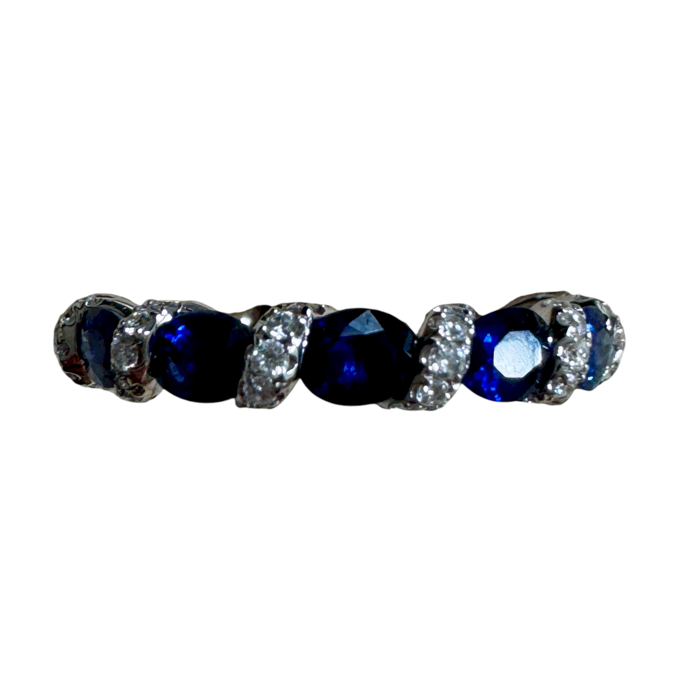 2.96ct Sapphire and Brilliant Cut Diamond All Round Ring set in 18K White Gold