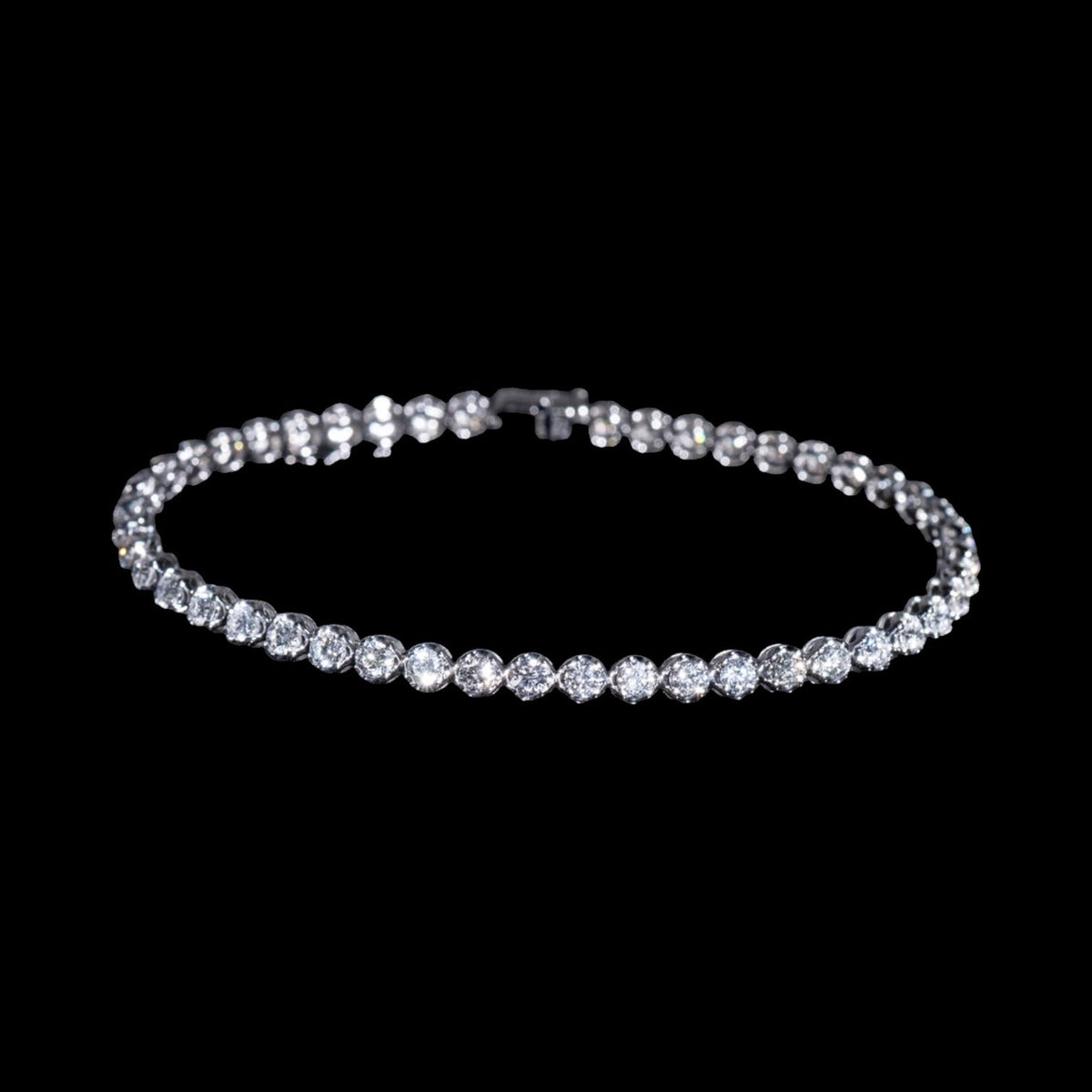 3.00ct Natural White Diamond Tennis Bracelet set in 18K White Gold