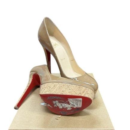 17. Christian Louboutin Bianca Patent Calf/Cork Shoes - 38