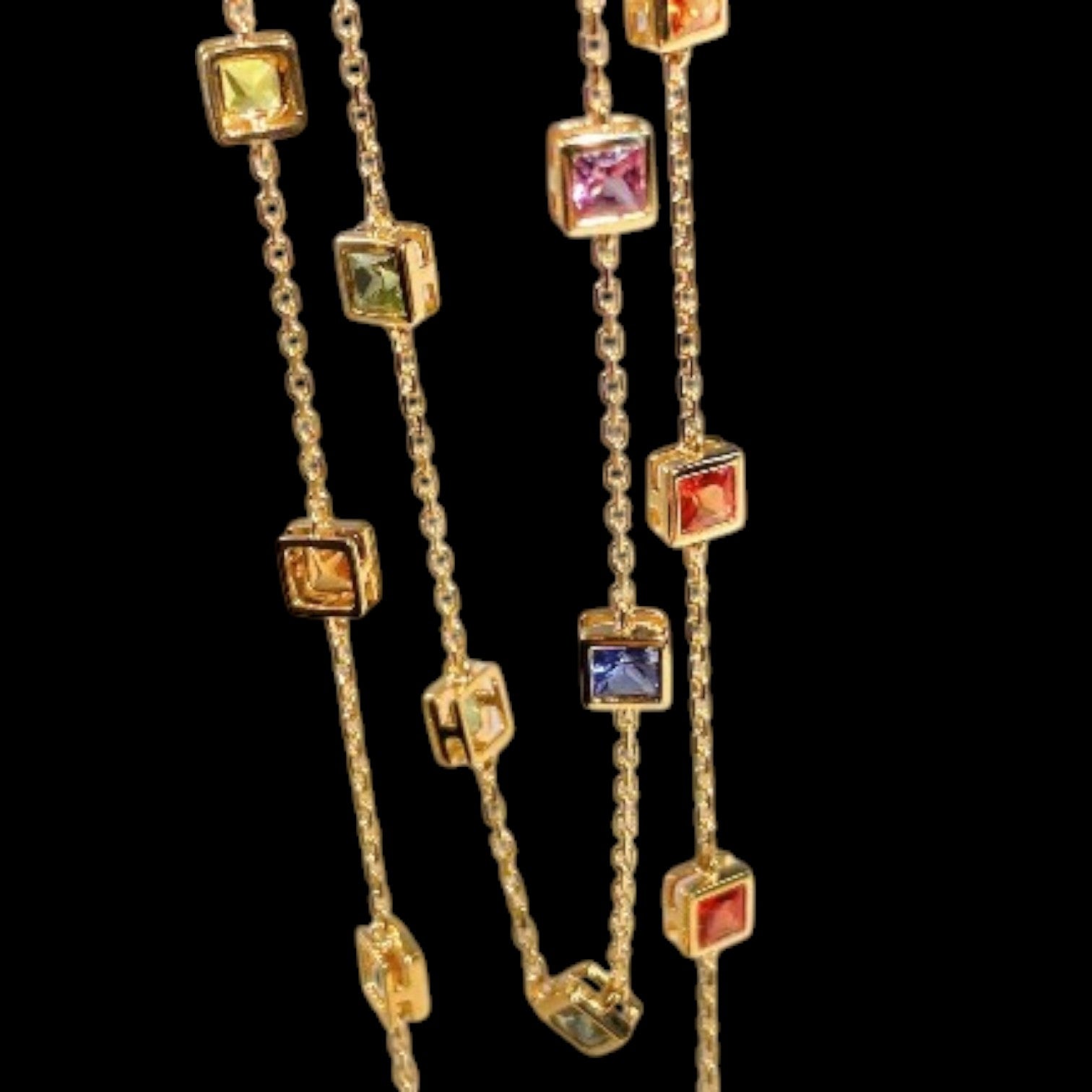 3.93ct Multi Sapphire Necklace set in 18K Yellow Gold