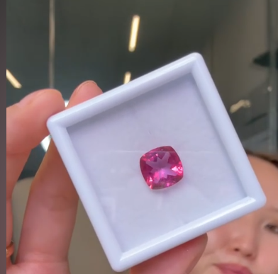 4.35ct Hot Pink Topaz Cushion DXBCS2242