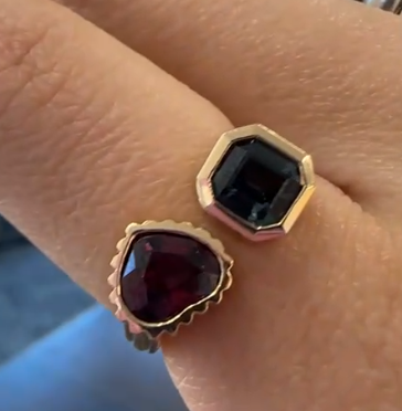 Sandy's red/blue spinel duo heart ring AVCHK263