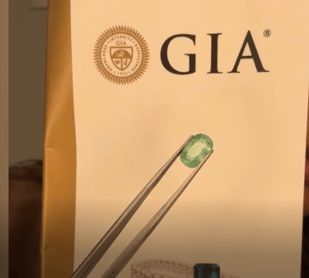 Paraiba 2.91ct witb GIA ALC4090
