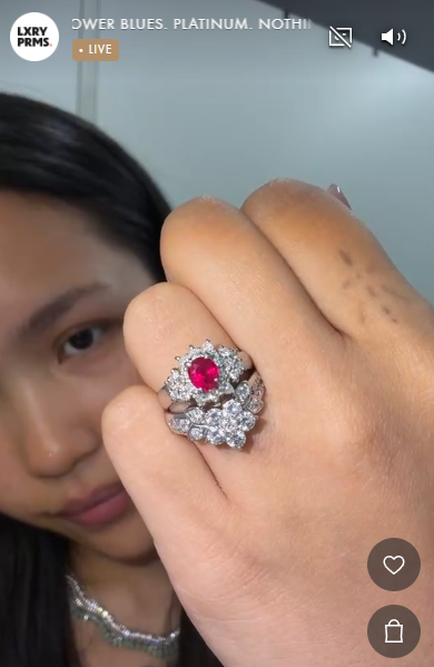 Ruby Ring in Pt900 / R0.86ct / D0.58ct 1097 JJC0645