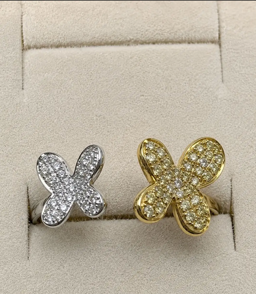 Butterfly Diamond Ring in 18K / D 0.24ct / d 0.13ct 8561 JJC0810