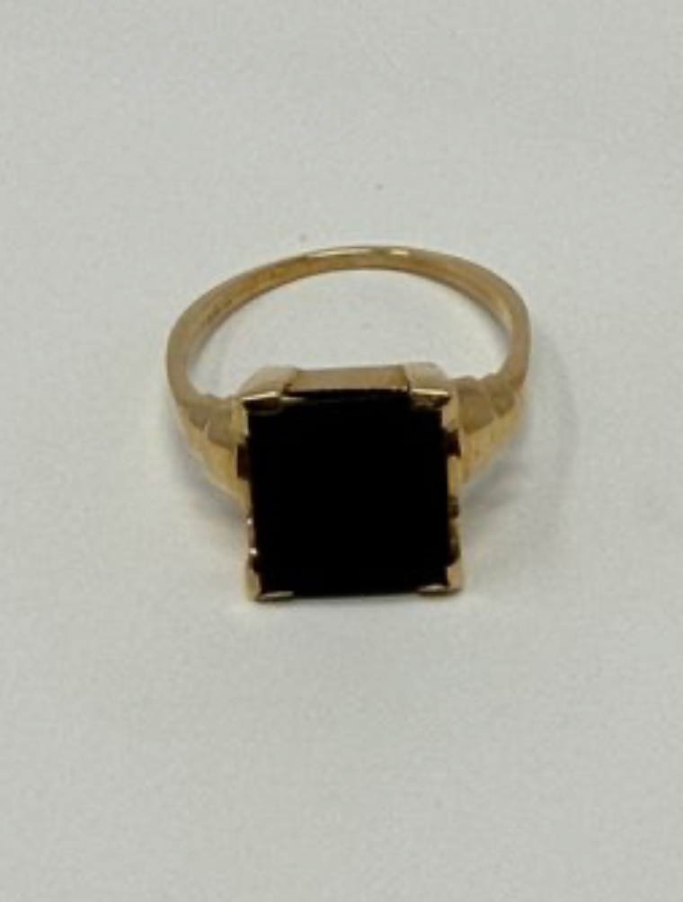 10ky sz 7.75 3.11g rectangle onyx ring  AFI060