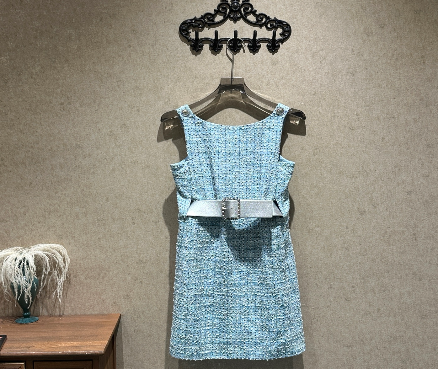 Chanel Cruise Collection Tweed Dress / Size 38 / 99% New / 43329 SGC43 Luxury Promise Chanel Cruise Collection Tweed Dress / Size 38 / 99% New / 43329 SGC43 Luxury Promise