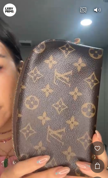 LOUIS VUITTON Pochette Cosmetic M47515 B0518K9M2Q
