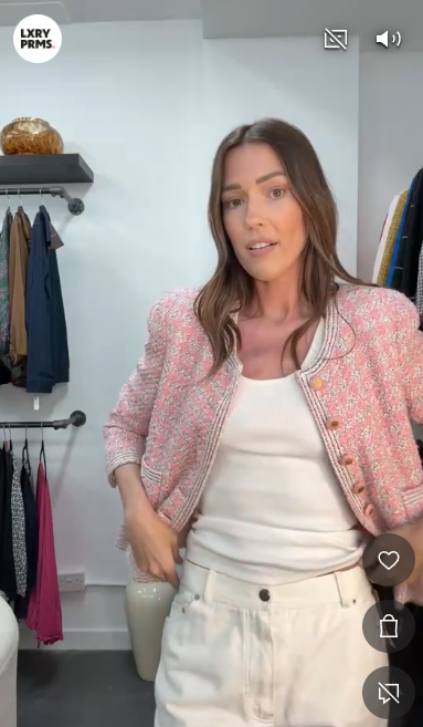 CHANEL 1998 PINK TWEED SUIT SET SUNBURST BUTTON FT102005