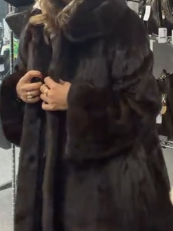 Fur Coat Model 6 9926062400248