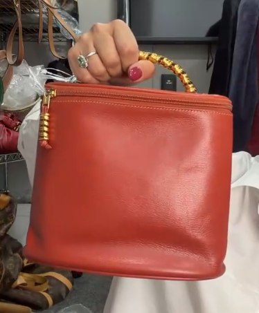 LOEWE Suede × Leather Red Velazquez Vanity B0317UKALR