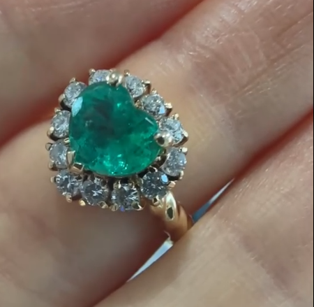 K18 0.94ct Emerald Ring J0601EYK7R