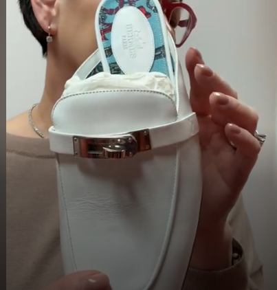 98. Hermes Oz Mules In Leather White Phw - 37