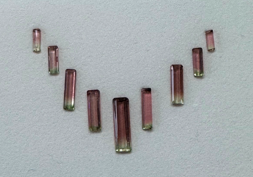 4.83CT LAYOUT BICOLOR TOURMALINE SET DXBCS6221