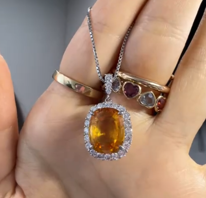 Pt900/Pt850 9.5ct Yellow Sapphire Necklace J08018HT2Z
