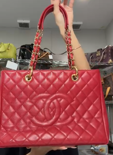 GST Tote B0612VRBXC