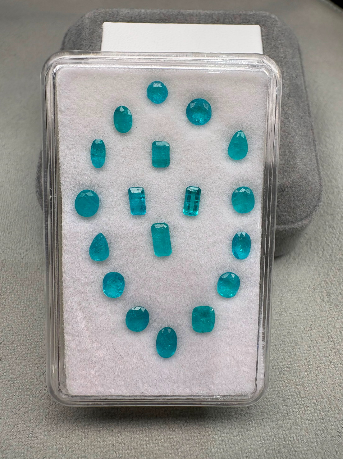 3.81ct Exclusive Neon Blue Paraiba Ethiopia set of 18 E-18