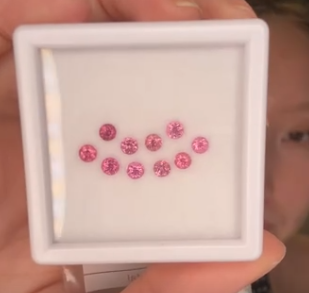 1.40ct Pink Spinel Melee Set Burma DXBCS6330