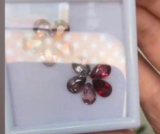 6.68ct Flower spinel set for Nat  DXBCS6439
