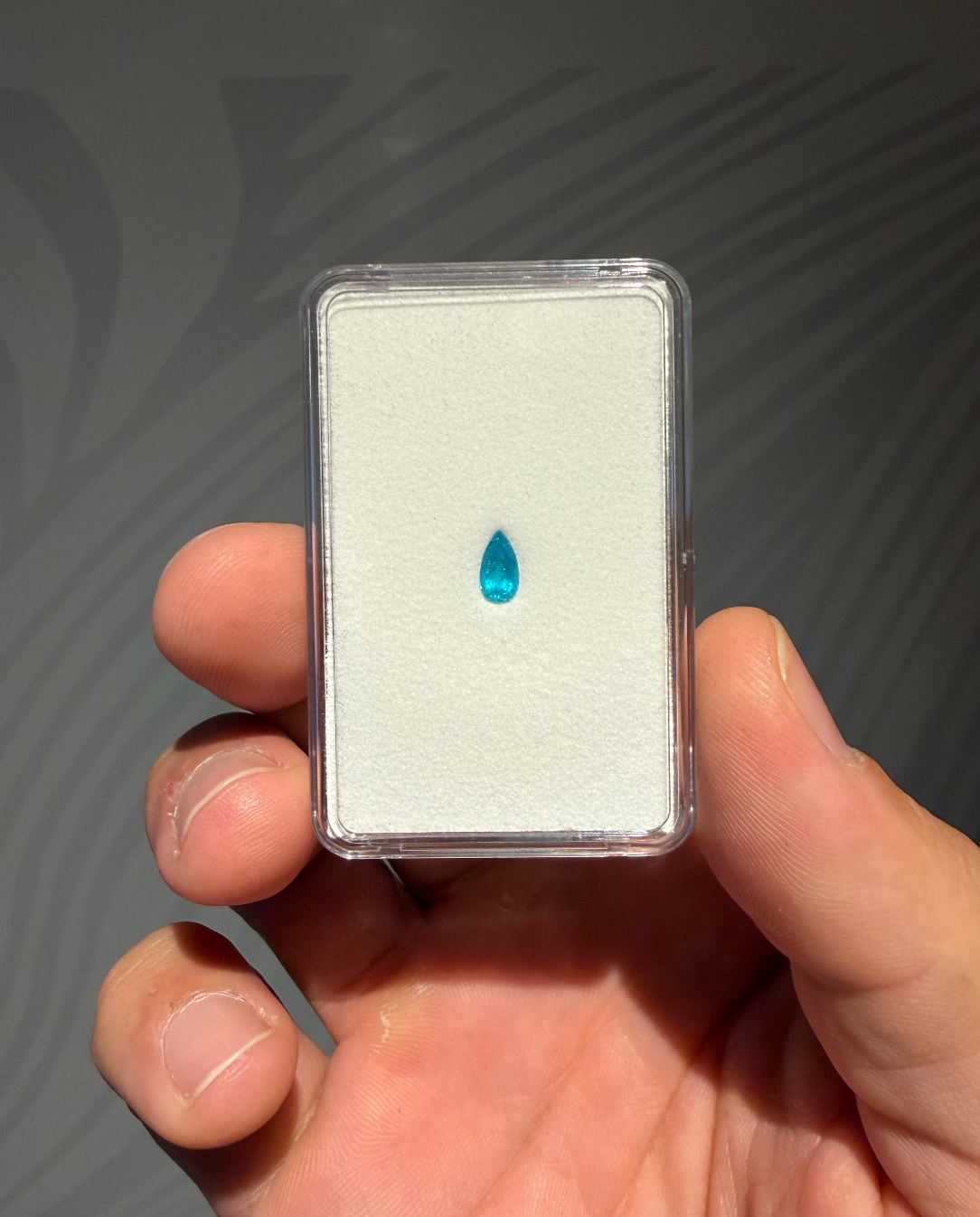 0,48CT PEAR FACETED BRAZIL PARAIBA (GIA report) DXBCS7050