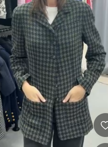 Chanel Navy / Beige Tweed Gold CC Button Jacket   101979