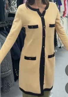 Chanel Cashmere Beige / Black Cardigan  102439