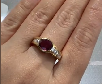 18K Ruby Ring J0910Y8YSB