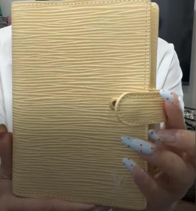 LOUIS VUITTON R2005A Epi Agenda PM Vanilla B0922933KK