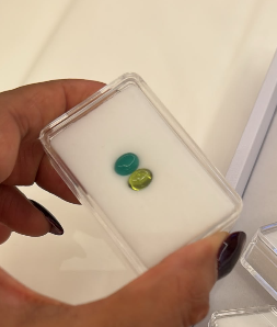 crt Peridot With Green Agate 6X8 Oval Cabs 1 BOX ( Pcs Box) BKK1074