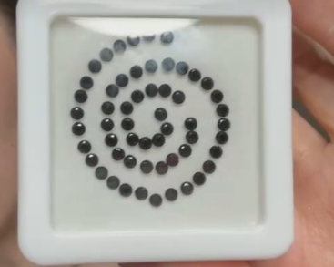 5.75ct Black Spinel  Lot DXBCS3306