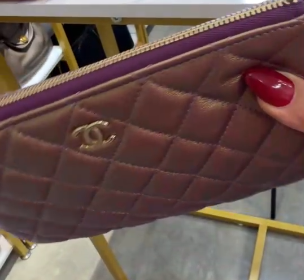 Chanel Quilted Leather Zip Pouch SYC2249