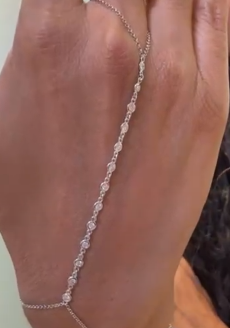 WG 18k 2.2ct Diamonds by the Yard Hand Chain HKDXB0958