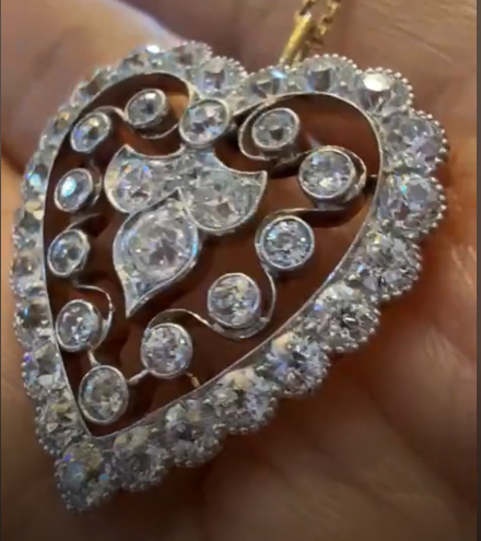 Old Mine Cut Diamond Heart Pendant HKDXB0975