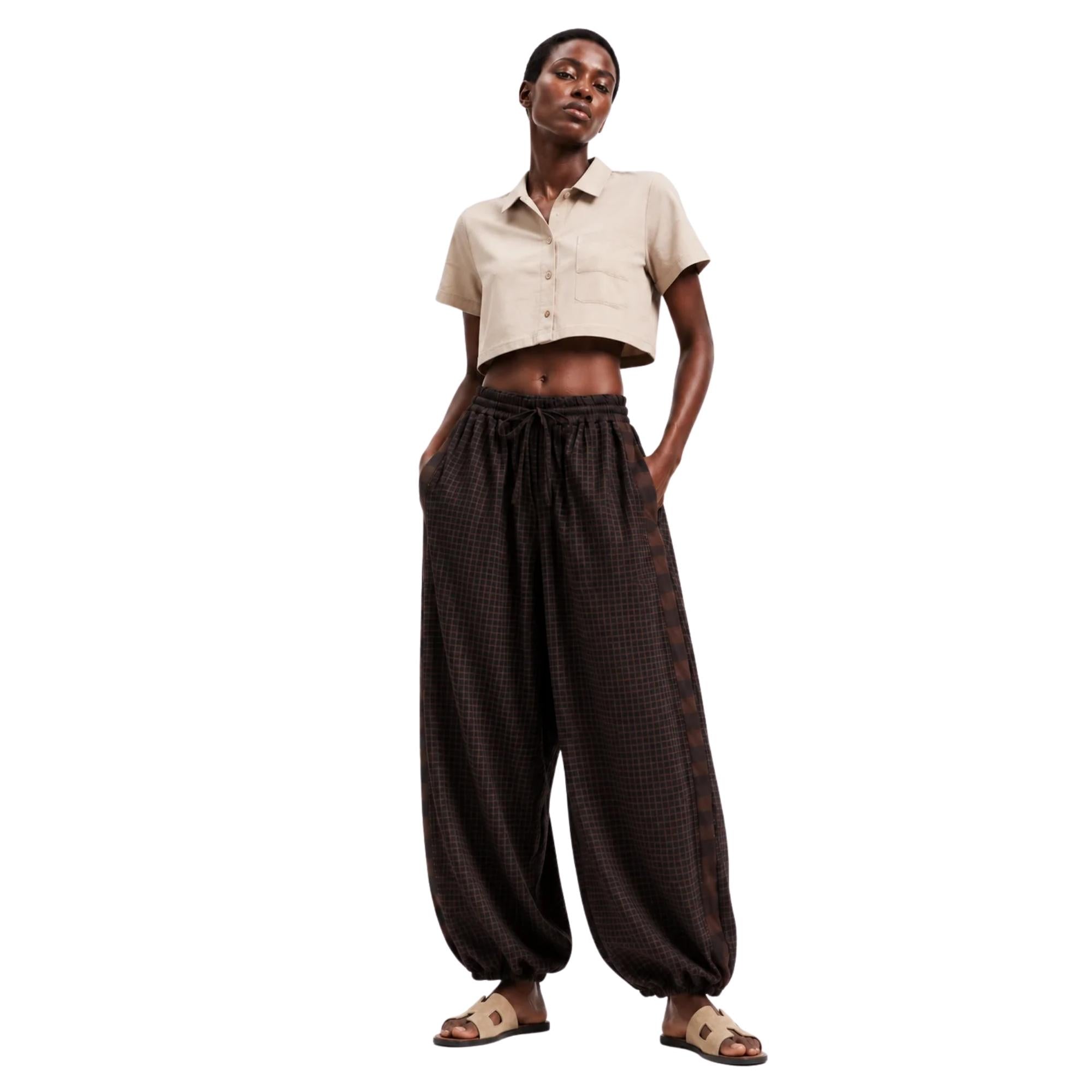 TWO TONE CHECKED CARGO TROUSERS بنطلون“TORINO”