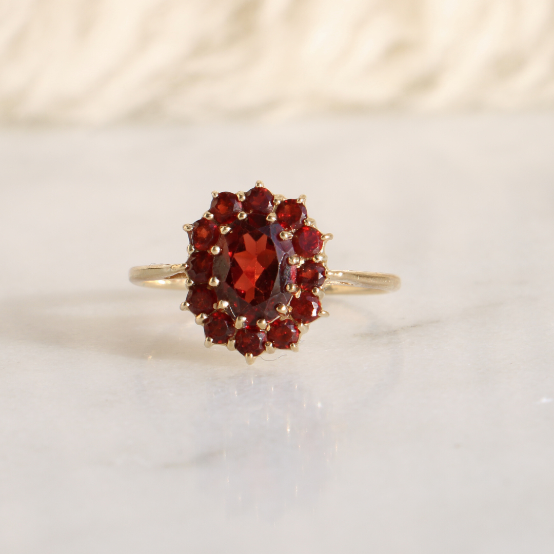 9ct Gold Oval Cluster Garnet Ring