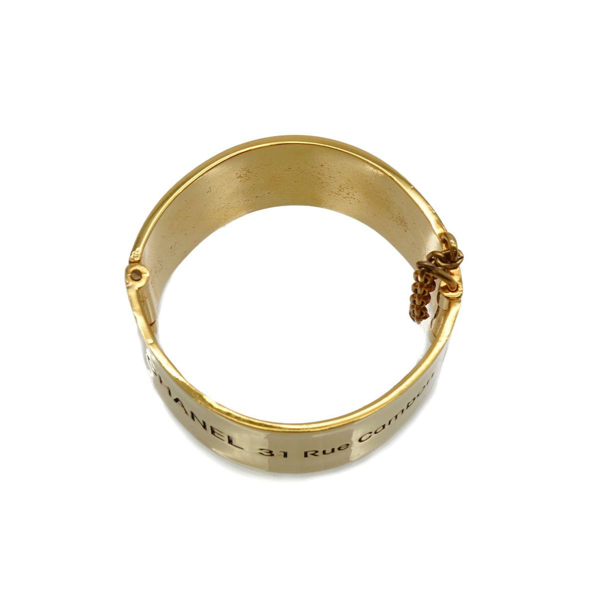 VINTAGE CHANEL BANGLE BRACELET 31 RUE CAMBON  LOGO GOLD ACCESSORY 90347158