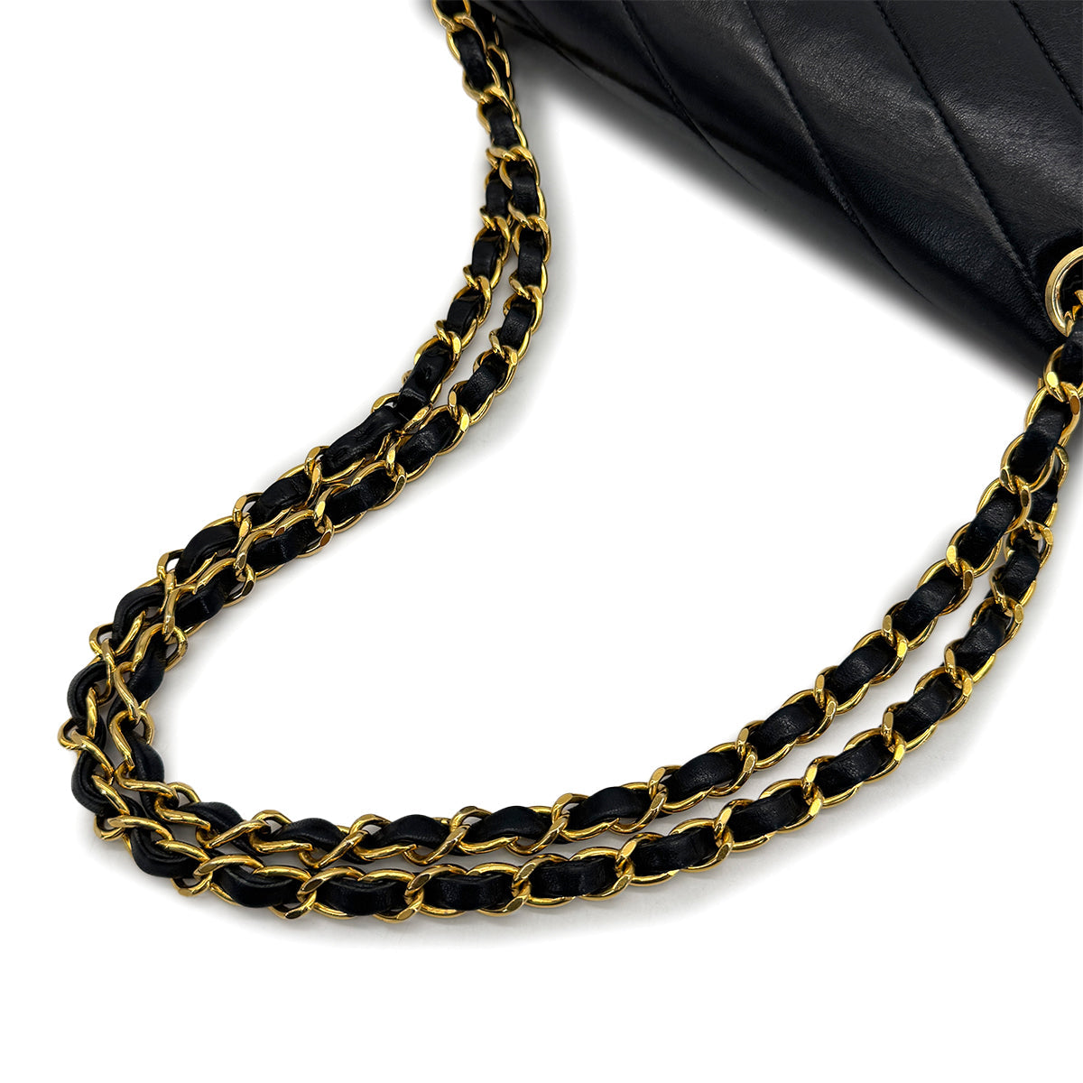 VINTAGE CHANEL BIAS STITCH CHAIN SHOULDER BAG BLACK LAMB SKIN GOLD HARDWARE 90319694