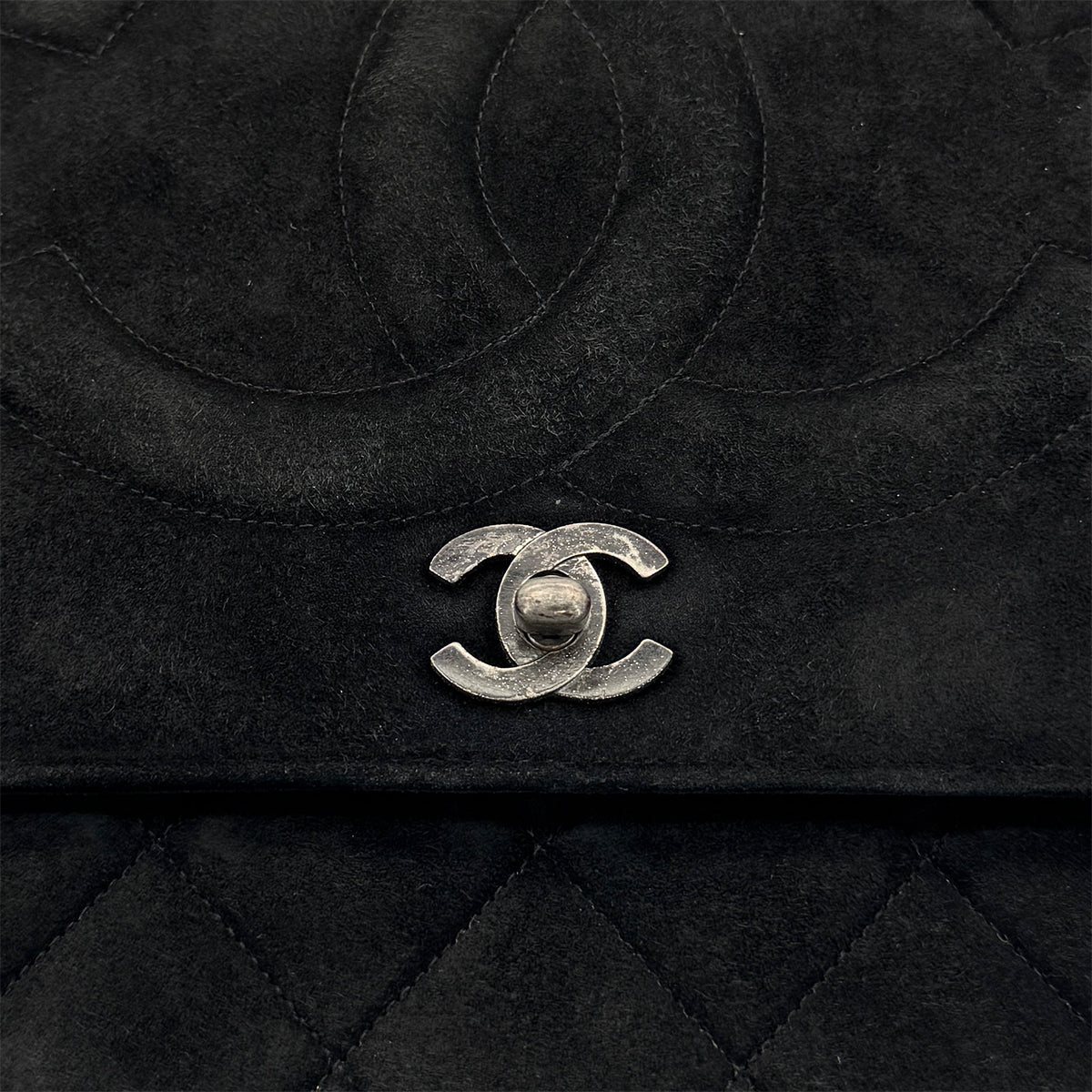 VINTAGE CHANEL BIG COCO MATELASSE CHAIN SHOULDER BAG BLACK SUEDE SILVER HARDWARE 90317179