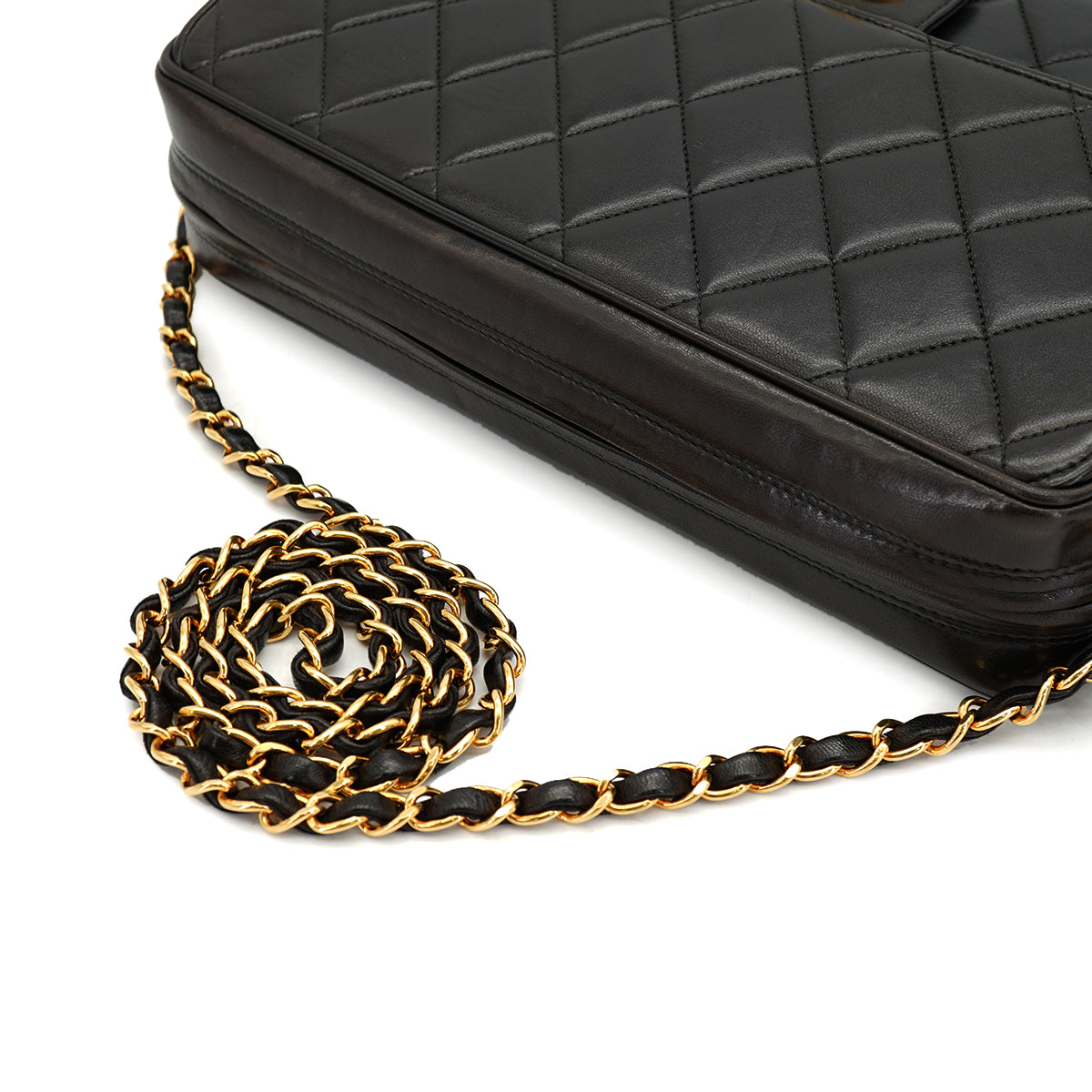 VINTAGE CHANEL CHAIN SHOULDER BAG BLACK LAMB SKIN GOLD HARDWARE 90335602